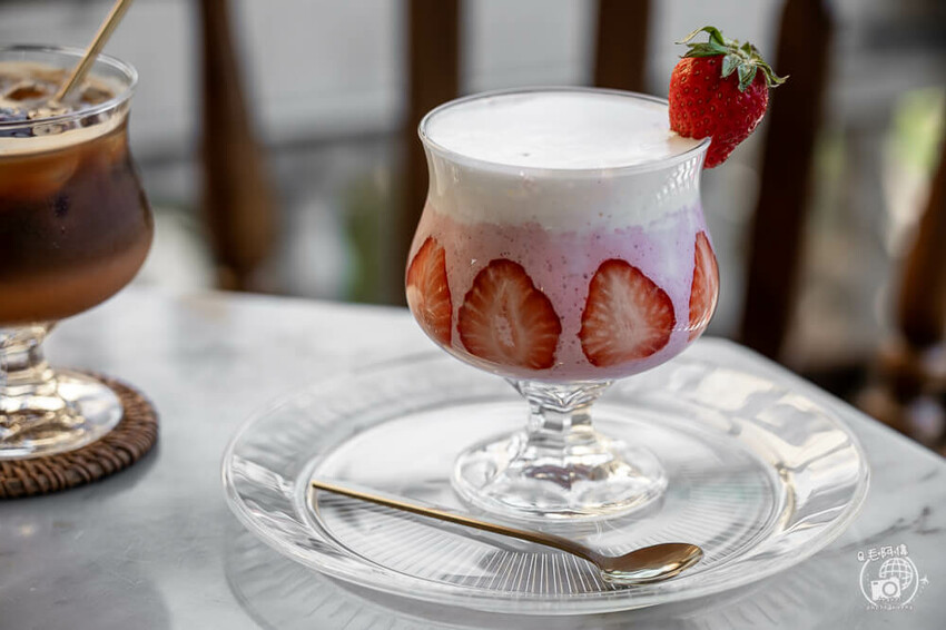 屏東縣恆春鎮伯虎在二樓 |恆春老街必訪計時咖啡館，絕美老宅玻璃屋，直接美到心坎裡～