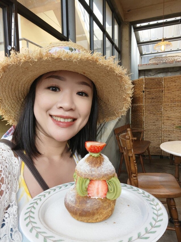 15786.jpg - 【屏東.恆春】伯虎在二樓咖啡廳。老宅玻璃屋甜點+泰奶咖啡+寵物友善需提籠