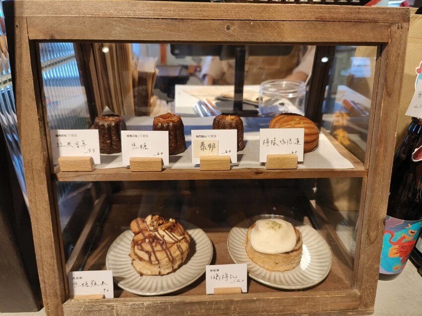 15807.jpg - 【屏東.恆春】伯虎在二樓咖啡廳。老宅玻璃屋甜點+泰奶咖啡+寵物友善需提籠