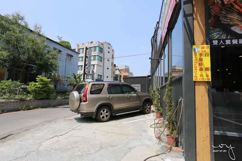 台中50年老字號平價火鍋店,爆量肉盤只要330元,可麗亞石頭火鍋