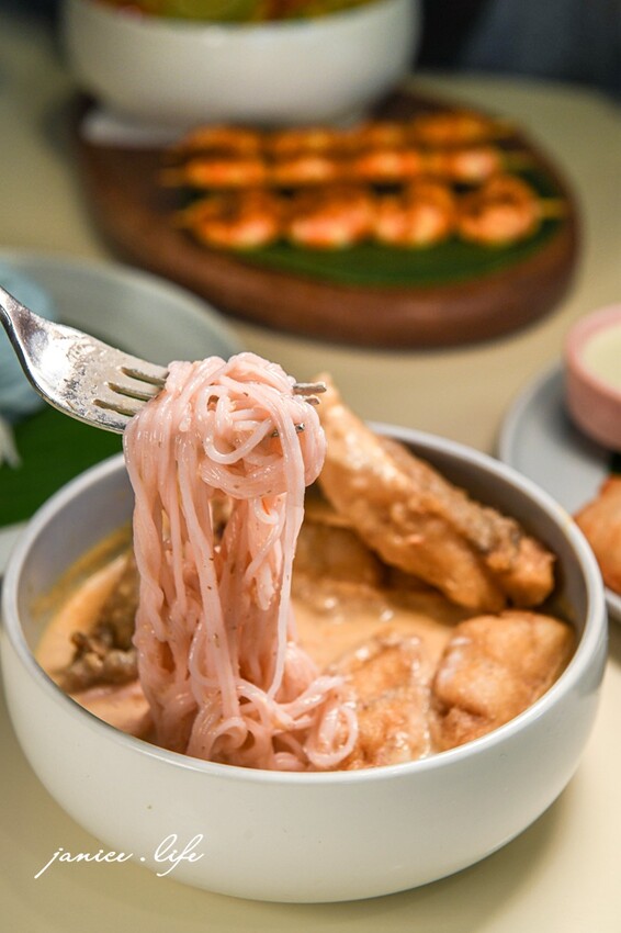 中壢美食｜Lady nara 創意新泰式料理餐廳｜曼谷最強網美餐廳｜姊妹情侶約會餐廳｜夏季新品 - 潔妮食旅生活