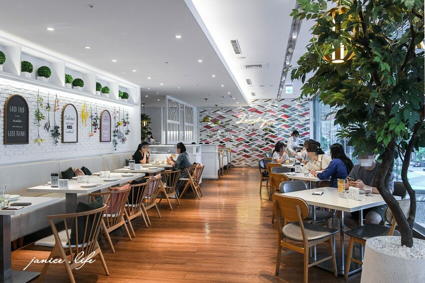 中壢美食｜Lady nara 創意新泰式料理餐廳｜曼谷最強網美餐廳｜姊妹情侶約會餐廳｜夏季新品 - 潔妮食旅生活