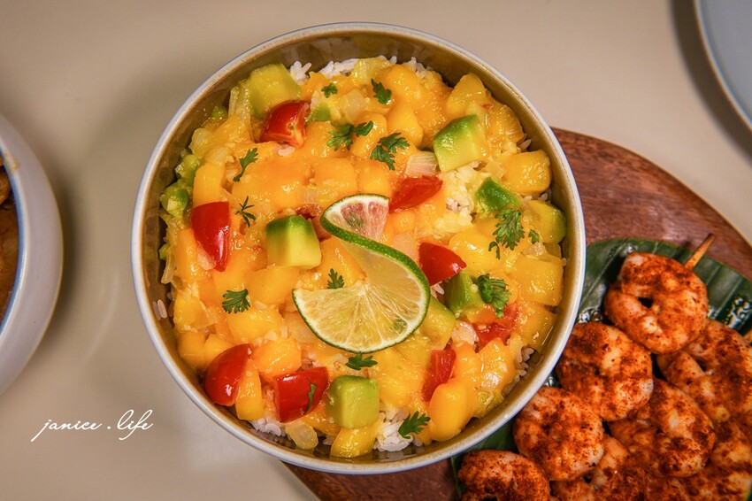 中壢美食｜Lady nara 創意新泰式料理餐廳｜曼谷最強網美餐廳｜姊妹情侶約會餐廳｜夏季新品 - 潔妮食旅生活