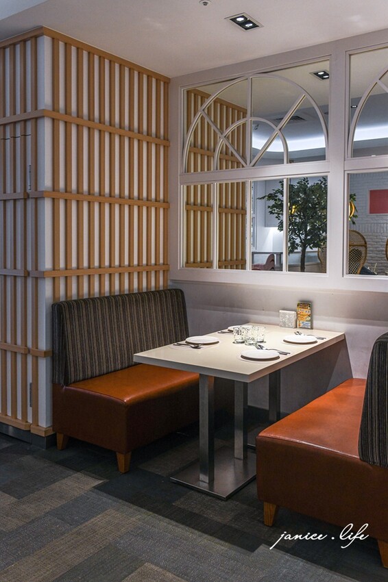 中壢美食｜Lady nara 創意新泰式料理餐廳｜曼谷最強網美餐廳｜姊妹情侶約會餐廳｜夏季新品 - 潔妮食旅生活