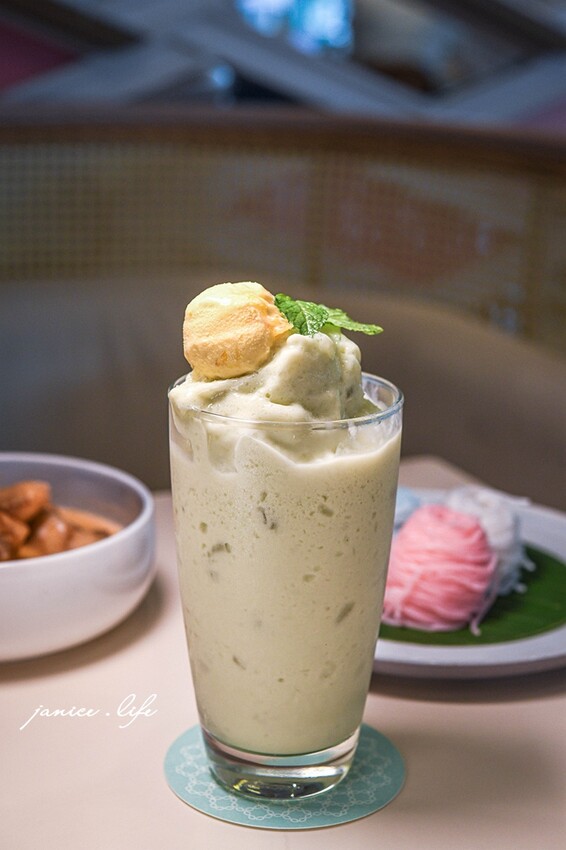 中壢美食｜Lady nara 創意新泰式料理餐廳｜曼谷最強網美餐廳｜姊妹情侶約會餐廳｜夏季新品 - 潔妮食旅生活