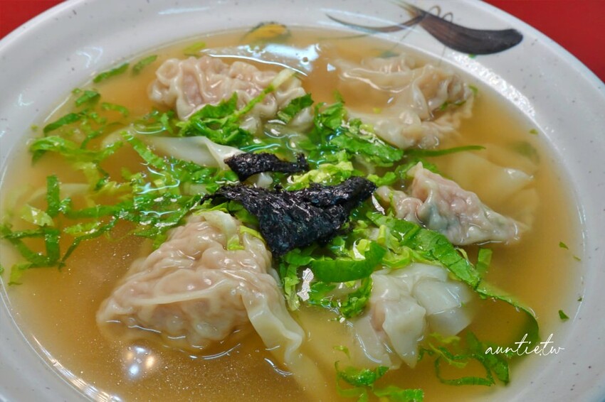 台北市松山區【台北】南京三民站|陳新一酸辣抄手,整隻蝦仁蝦肉餛飩,小魚乾辣椒是經典