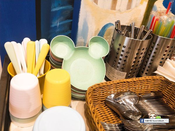 【嘉義】努逗風味館 - 地中海與無印良品的交逢，夢幻星空飲勾勒油畫美，濃郁南瓜濃湯鍋。