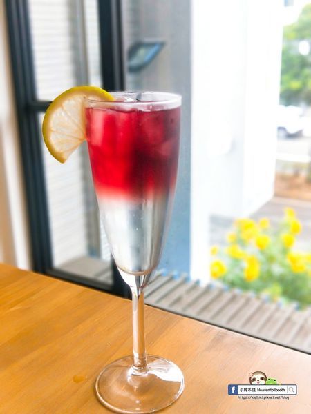 【嘉義】努逗風味館 - 地中海與無印良品的交逢，夢幻星空飲勾勒油畫美，濃郁南瓜濃湯鍋。