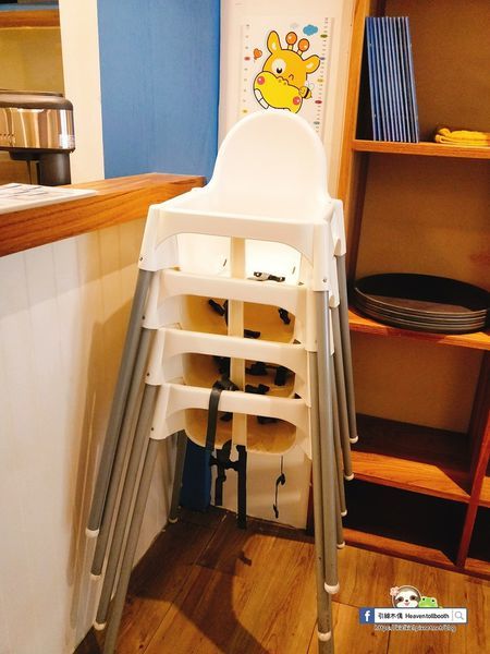 【嘉義】努逗風味館 - 地中海與無印良品的交逢，夢幻星空飲勾勒油畫美，濃郁南瓜濃湯鍋。