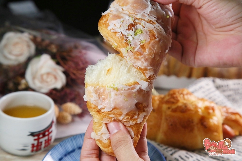 【台南伴手禮】隱藏在住宅區內的烘培坊，爆餡芋泥可頌是招牌：布拉格烘焙坊 - 熱血玩台南。跳躍新世界