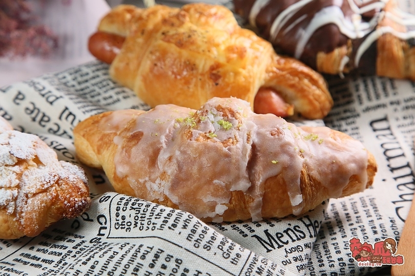 【台南伴手禮】隱藏在住宅區內的烘培坊，爆餡芋泥可頌是招牌：布拉格烘焙坊 - 熱血玩台南。跳躍新世界