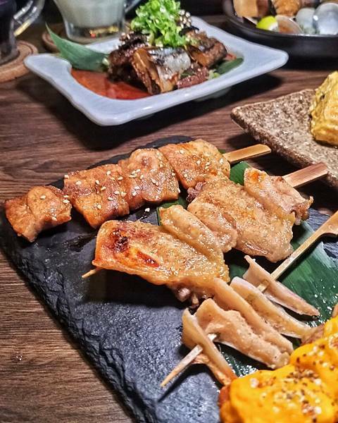 北車居酒屋 |  竹崎居酒食堂。台北地下街Y9出口。大同區居酒屋。後火車站商圈。美味日式串燒。道地日式料理