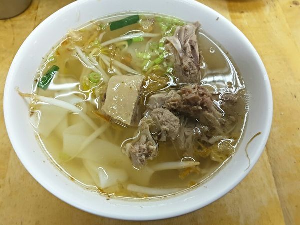 【台北】蘭陽土鵝肉大王~料豐富肉鮮甜，南京三民捷運站周邊美食