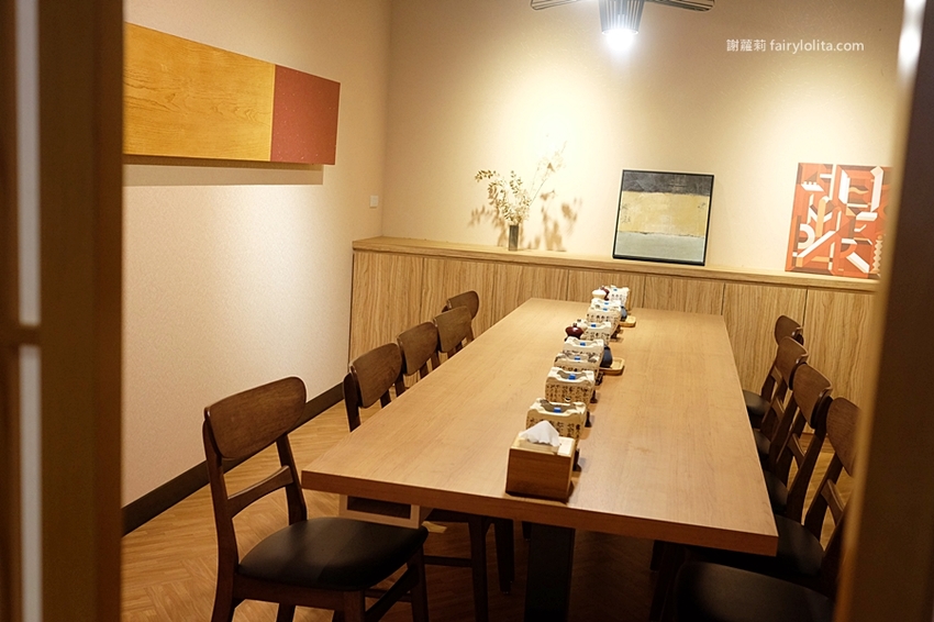 東港強燒肉定食。屏東最強和牛直播霸主開到桃園，只要299元讓你吃到飽！白飯、味噌湯、飲料無限續！ @蹦啾♥謝蘿莉 La vie heureuse