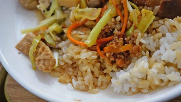 【台北美食】枚芳小吃-遠東sogo天母店附近低調沒有招牌的超級美味爆推美食 【台北美食】枚芳小吃-遠東sogo天母店附近低調沒有招牌的超級美味爆推美食