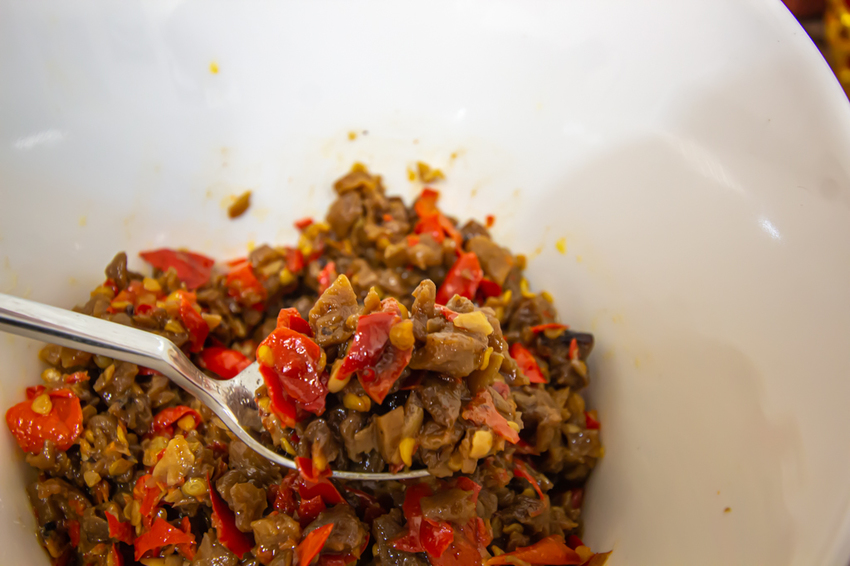 台中大里,益民路上的人氣銅板美食-林記飯館~美味雞湯只要50元。 - 微笑Joe幸運