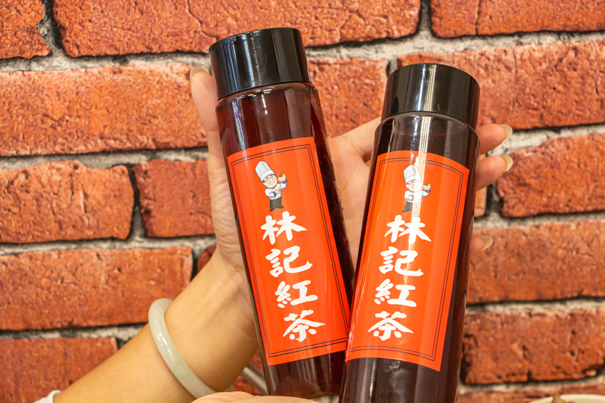 台中大里,益民路上的人氣銅板美食-林記飯館~美味雞湯只要50元。 - 微笑Joe幸運