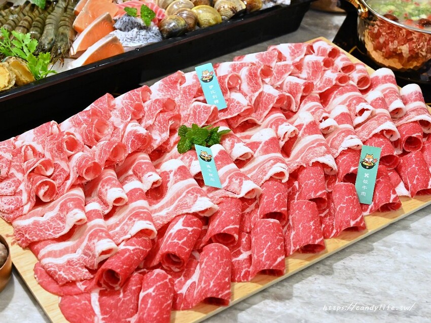 台中市大里區養鍋Yang Guo石頭火鍋|台中必吃火鍋,網美風裝潢超好拍,還有超狂鮮魚火鍋新上市,全台連鎖火鍋推薦~