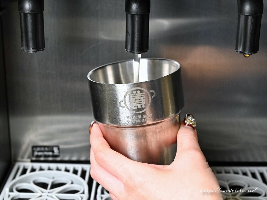 台中市大里區養鍋Yang Guo石頭火鍋|台中必吃火鍋,網美風裝潢超好拍,還有超狂鮮魚火鍋新上市,全台連鎖火鍋推薦~