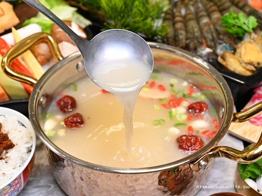 台中市大里區養鍋Yang Guo石頭火鍋|台中必吃火鍋,網美風裝潢超好拍,還有超狂鮮魚火鍋新上市,全台連鎖火鍋推薦~