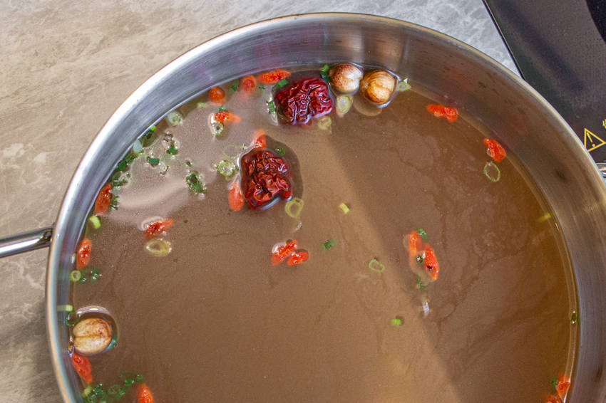 台中大里,養鍋Yang Guo石頭涮涮鍋大里店,寵物友善餐廳,外帶肉肉鍋物享九折。 - 微笑Joe幸運