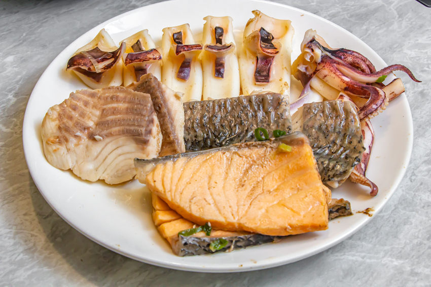 台中大里,養鍋Yang Guo石頭涮涮鍋大里店,寵物友善餐廳,外帶肉肉鍋物享九折。 - 微笑Joe幸運