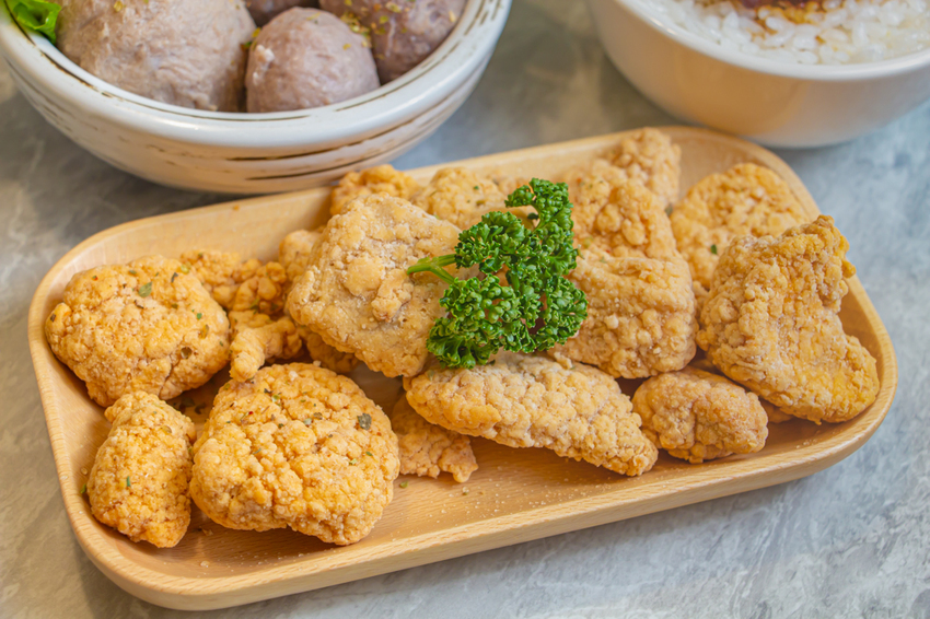 台中大里,養鍋Yang Guo石頭涮涮鍋大里店,寵物友善餐廳,外帶肉肉鍋物享九折。 - 微笑Joe幸運