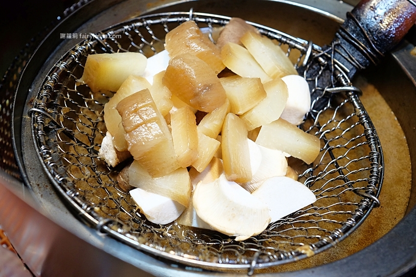 鄉民大推中原夜市最強滷味？！小小一攤超級隱藏版，走過路過立馬就錯過！ @蹦啾♥謝蘿莉 La vie heureuse