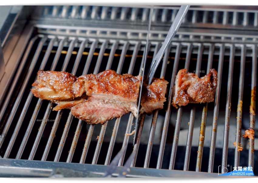 台北長安東路人氣烤羊腿,碳花台北,蒙古碳烤羊腿x酸白菜火鍋x羊奶酒x台式熱炒,享受粗曠霸氣蒙古大漠風情！台北長安東路美食推薦,台北長安東路燒烤推薦, - 大胃米粒 DAVID & MILLY