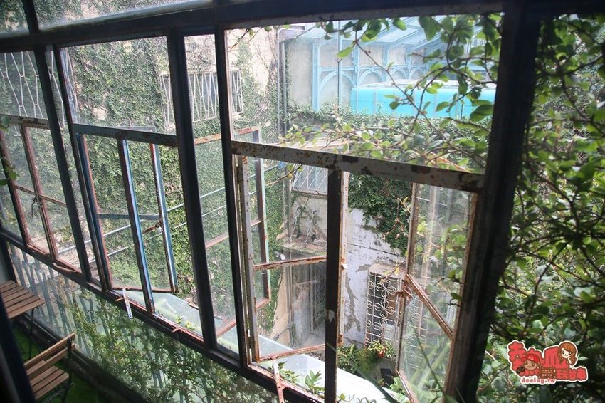 【台南住宿】神農街上的森林系住宿空間，跟著網美和文青來台南住一晚：台南森弄民宿 - 熱血玩台南。跳躍新世界