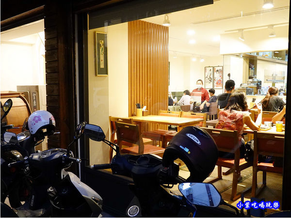 中壢-坐著做員工食堂 (8).jpg