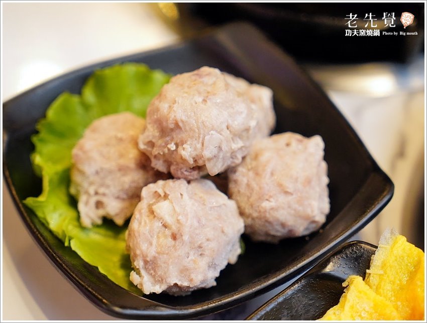 【中和美食】老先覺功夫窯燒鍋．必點黑松露鍋!白飯、冰淇淋、飲品吃到飽!