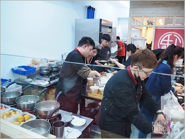 伊府將鍋燒麵-中原旗艦店 (10)
