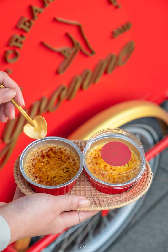 台南中西區｜Yvonne dessert shop﻿-紅色餐車，賣得是質感烤布蕾