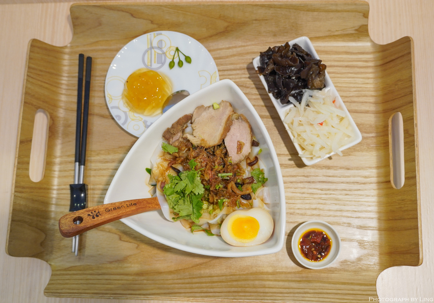 新莊新開幕文青風客家料理推薦,隱藏在巷弄裡的質感店面-好料食光．FlavorFull。