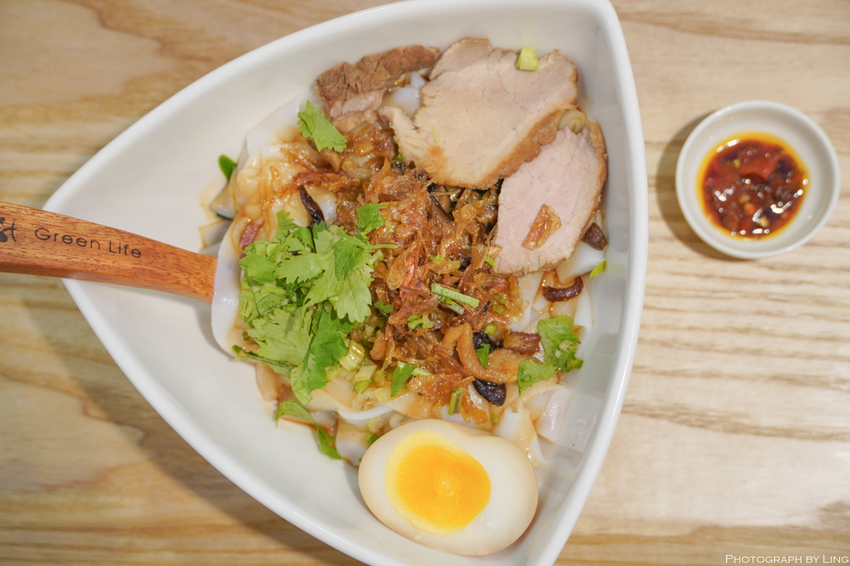 新莊新開幕文青風客家料理推薦,隱藏在巷弄裡的質感店面-好料食光．FlavorFull。