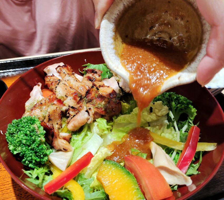 【連鎖】大戶屋．白飯、味噌湯、高麗菜絲免費續加!聚餐好選擇~