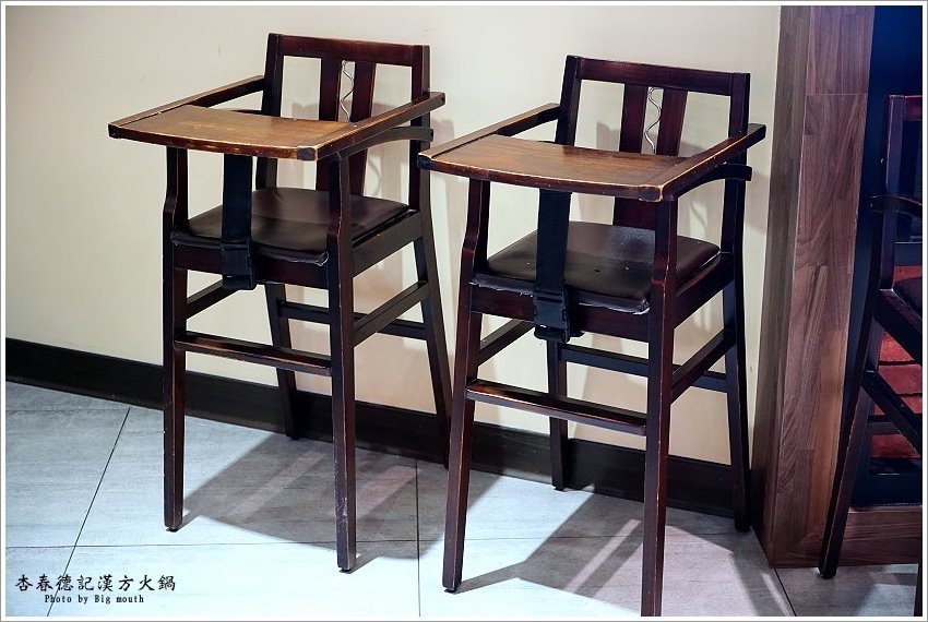 【桃園美食】杏春德記漢方火鍋．溫補養生的中藥火鍋，新推出的漢方迷你鍋省時又美味!華泰名品城美食推薦! - 大口老師的走跳學堂!