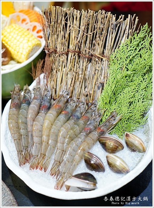 【桃園美食】杏春德記漢方火鍋．溫補養生的中藥火鍋，新推出的漢方迷你鍋省時又美味!華泰名品城美食推薦! - 大口老師的走跳學堂!