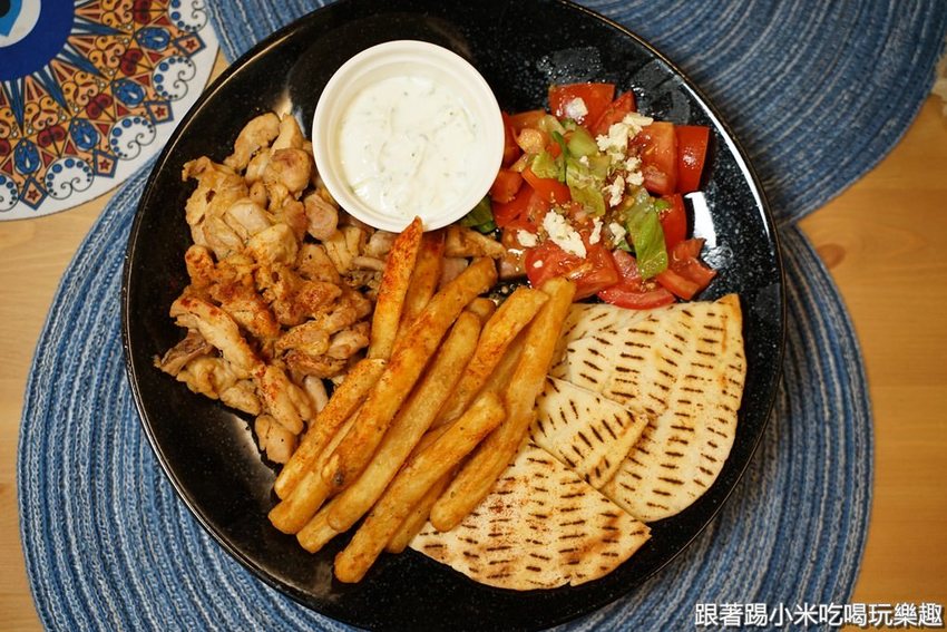 竹北伊亞希臘小館|吃菠菜肉肉增強體力!希臘風盛產季節餐點- 跟著踢小米吃喝玩樂趣