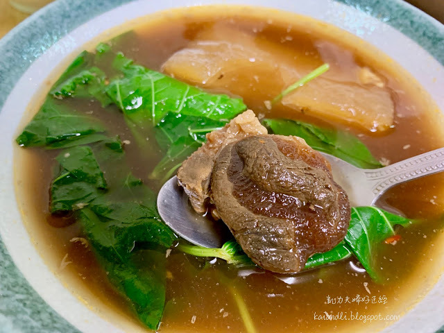 【高雄苓雅小吃 】茗酌下麵 ｜ 私房好料只有饕客知道，家常炸醬麵、椒香紅油炒手，讓你難忘的傳統台式料理