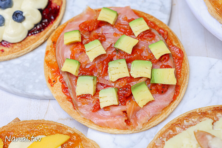 全新甜點搶先曝光！日本夯爆的唱片行千層酥，不用飛日本在彰化也吃的到，9/14準時開賣