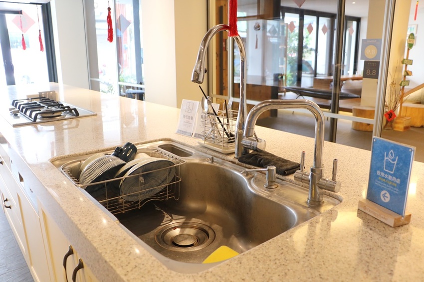 台東住宿。路得行旅 國際青年旅館 台東館 Norden Ruder Hostel 每間房皆有獨立衛浴 CP值高的青年旅館