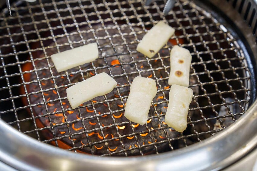 台中燒肉吃到飽 燒肉眾精緻炭火燒肉｜兩個小時無限吃，超值優惠日本A5和牛吃到飽