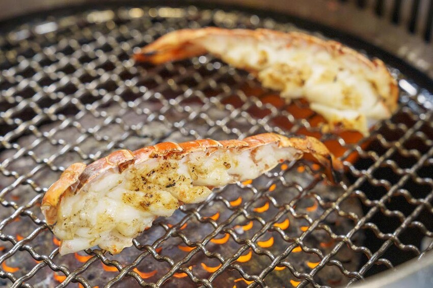 台中燒肉吃到飽 燒肉眾精緻炭火燒肉｜兩個小時無限吃，超值優惠日本A5和牛吃到飽