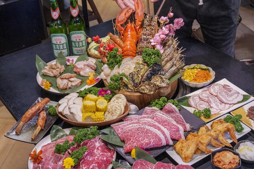 台中燒肉吃到飽 燒肉眾精緻炭火燒肉｜兩個小時無限吃，超值優惠日本A5和牛吃到飽