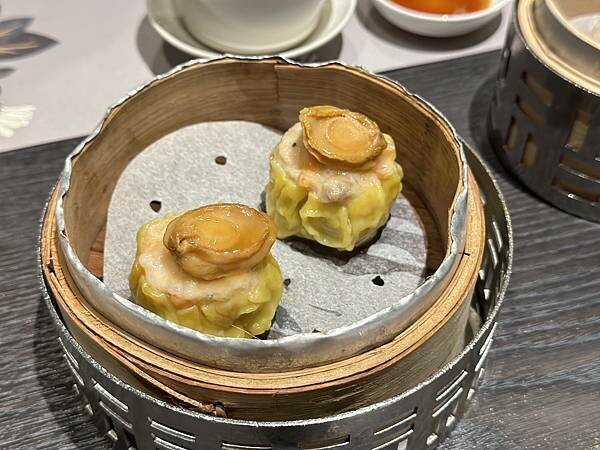 台北市大安區[大安區美食] 漢來名人坊 台北敦化sogo 漢來美食高級粵菜餐廳 #東區美食 忠孝敦化美食 @蛋寶趴趴go