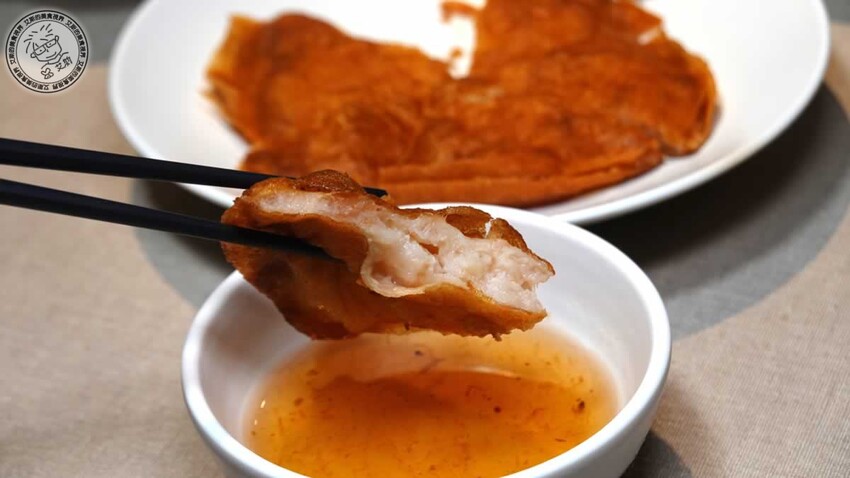 南港車站越亮越南料理!超道地火車頭河粉 皇朝火鍋等你來吃。