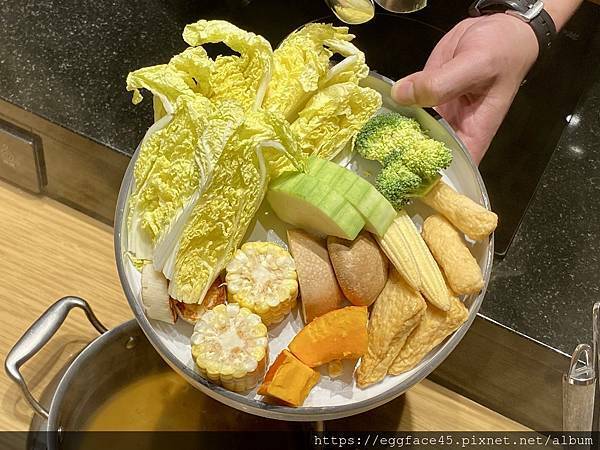 262BB479-052F-46BA-8006-C86ABD45C112_1_201_a.jpeg 262BB479-052F-46BA-8006-C86ABD45C112_1_201_a.jpeg