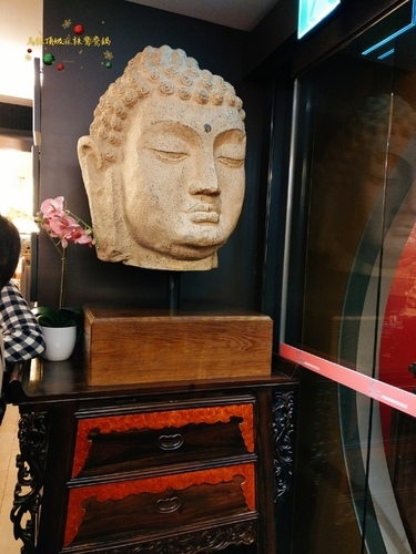 馬辣 頂級麻辣鴛鴦麻辣火鍋(台北中山店)︱大湖草莓吃到飽、鴛鴦麻辣鍋，天冷了就愛這一鍋